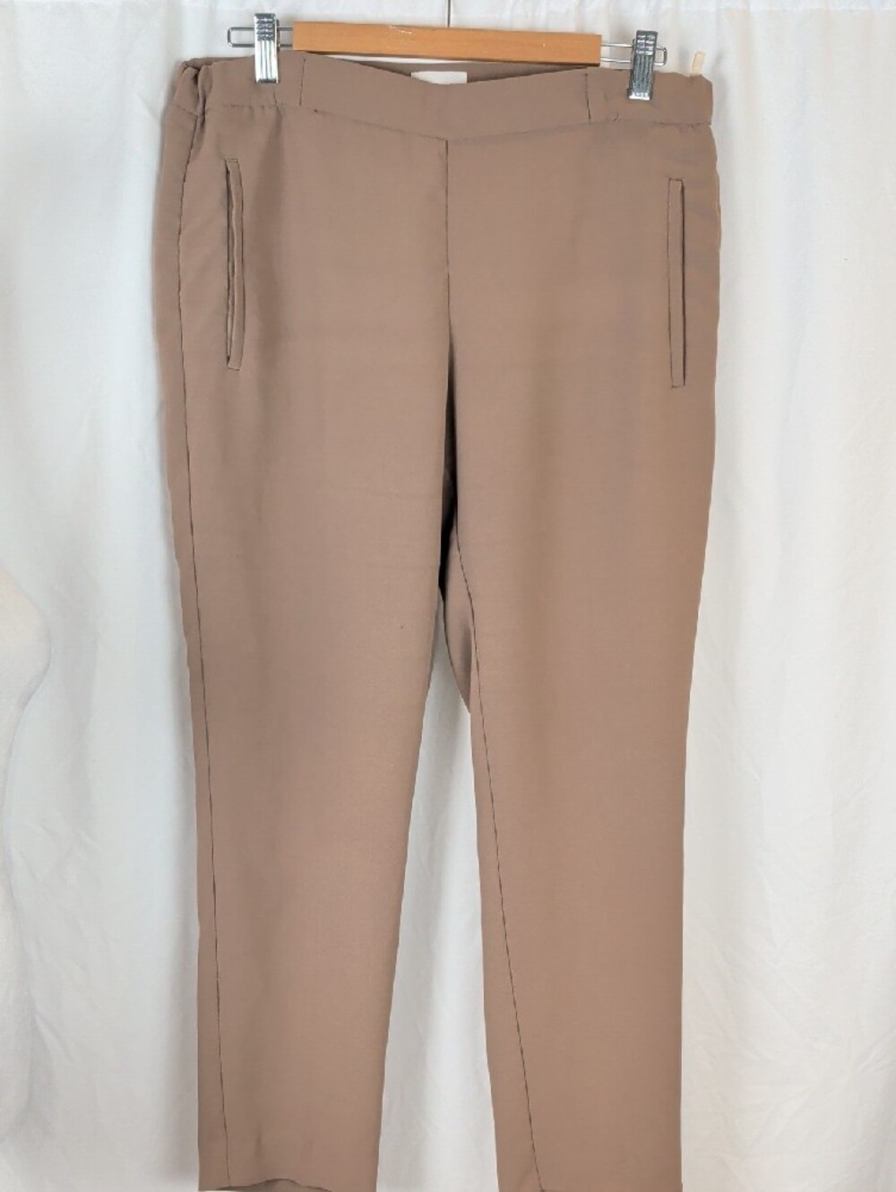 Aritzia Wilfred Taupe Japanese Crepe Pull-On Pants - Size 10